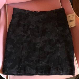 Free People Camo Skirt - Size 0